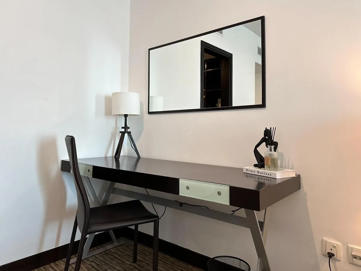 Higuests - Duplex Haven In Laguna Tower With City Views Dubai United Arab Emirates