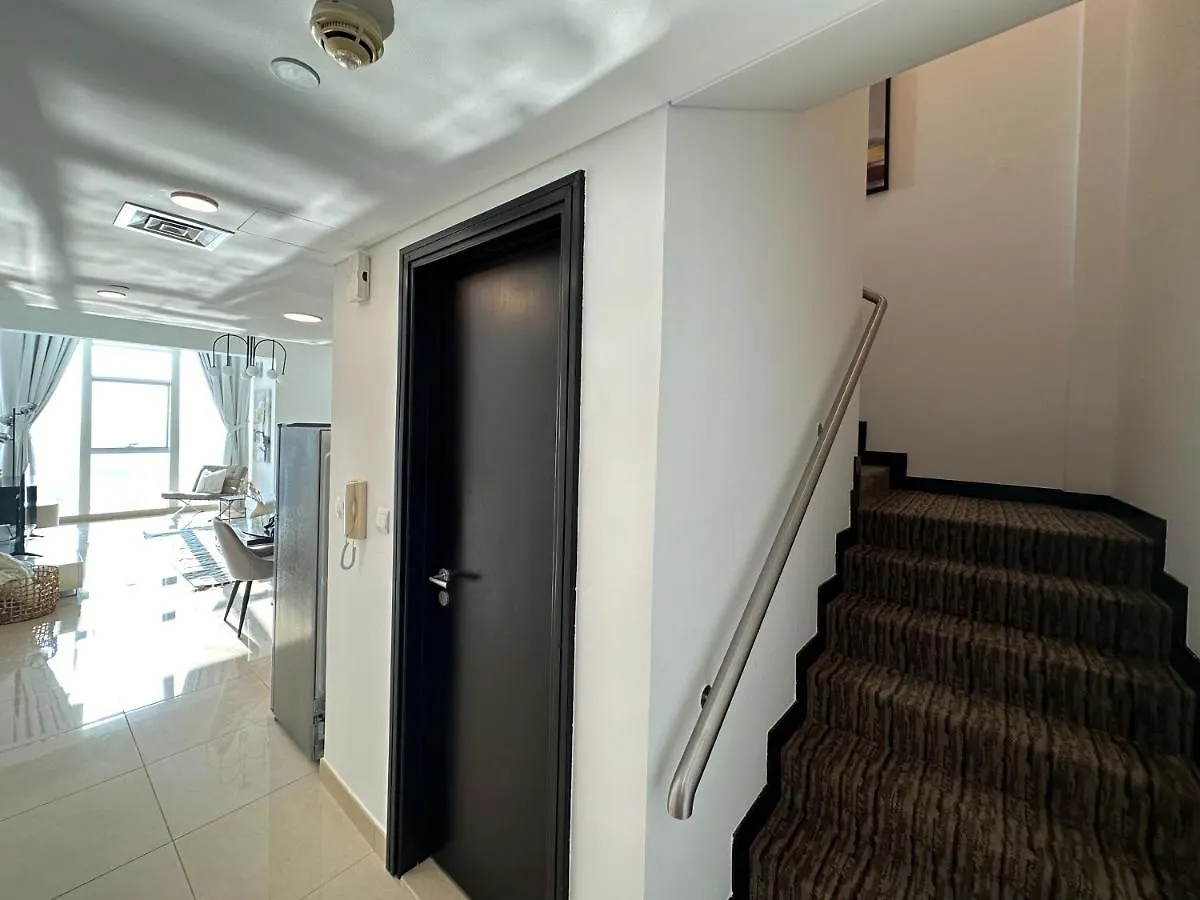 Apartment Higuests - Duplex Haven In Laguna Tower With City Views Dubai