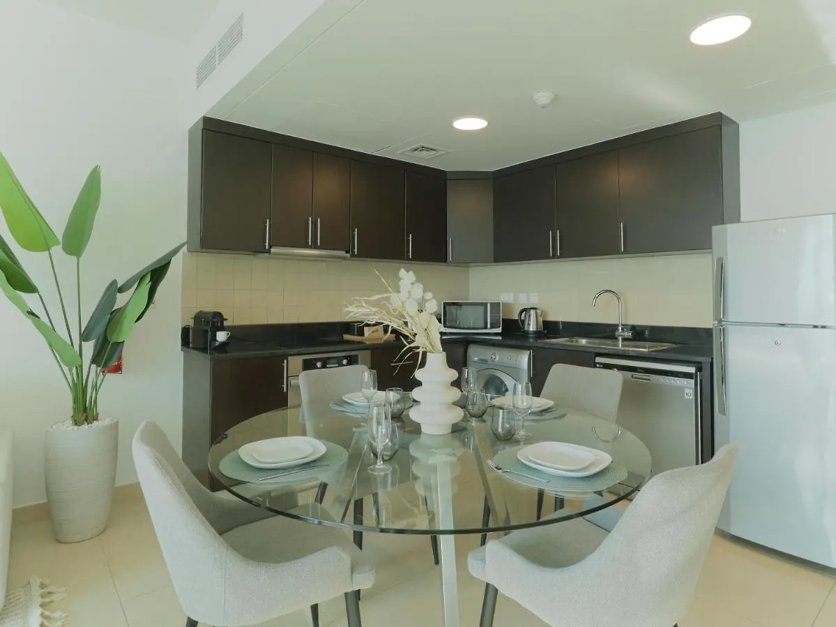 Apartment Higuests - Duplex Haven In Laguna Tower With City Views Dubai