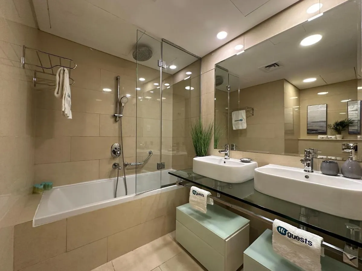 Higuests - Duplex Haven In Laguna Tower With City Views Dubai